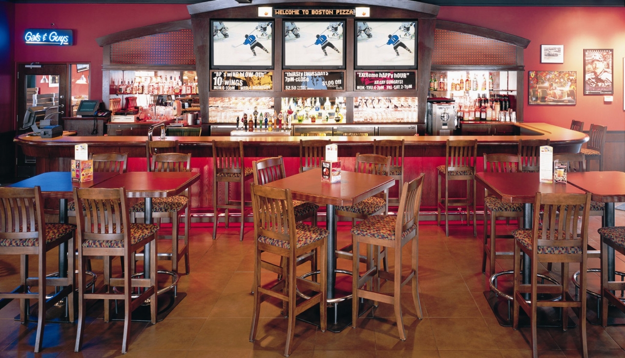 pub tables, bar tables, wood top dining tables, commercial durable tables, country club dining tables